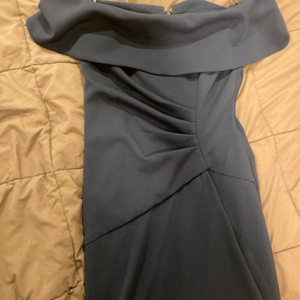 Xscape Navy Off-Shoulder Evening Gown Prom Dress Size 6